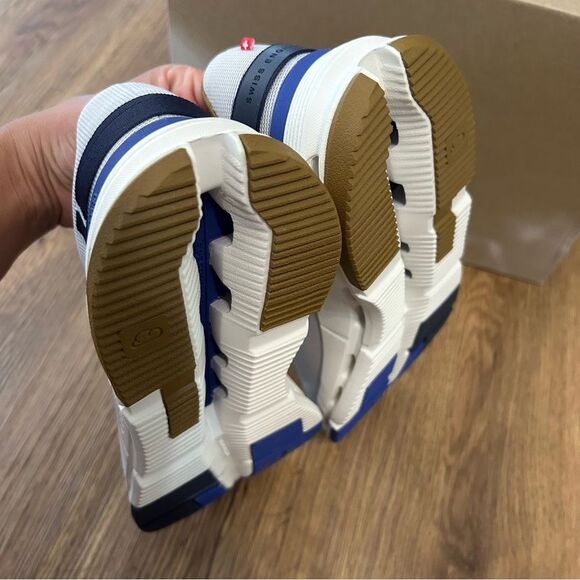 ON CLOUDNOVA Form silver heather running lace up shoes sneakers women’s 8 new - Picture 5 of 7